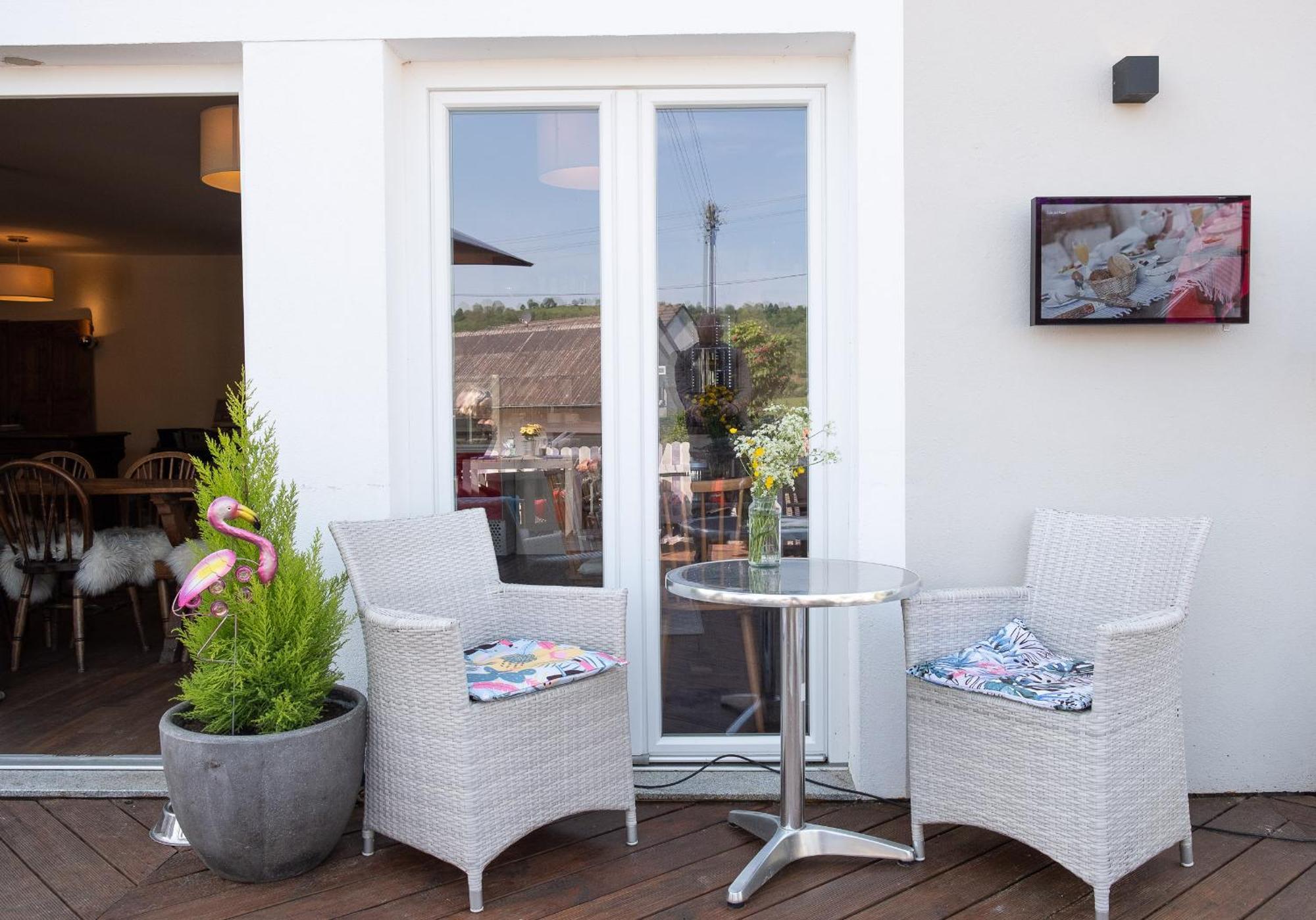 Hotel Café del Maar Schalkenmehren Esterno foto